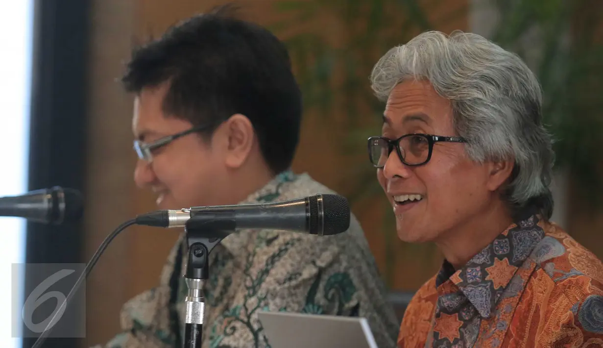 Dirut Pertamina Dwi Soetjipto saat konferensi pers di Gedung Pertamina, Jakarta, Senin (9/11/2015). Dwi menjelaskan hasil audit forensik Petral Group kepada wartawan yang hadir. (Liputan6.com/Angga Yuniar)