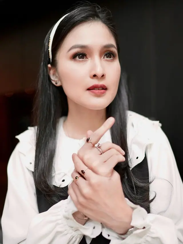 [Liputan6] Sandra Dewi
