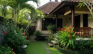 7 Inspirasi Taman Samping Rumah yang Bikin Tetangga Iri karena Asri Setiap Asri