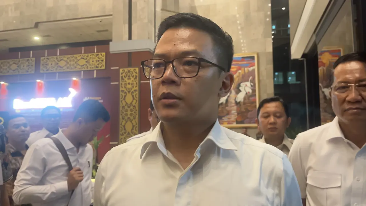 Sugiono Sambangi Menkum usai Jabat Sekjen Gerindra