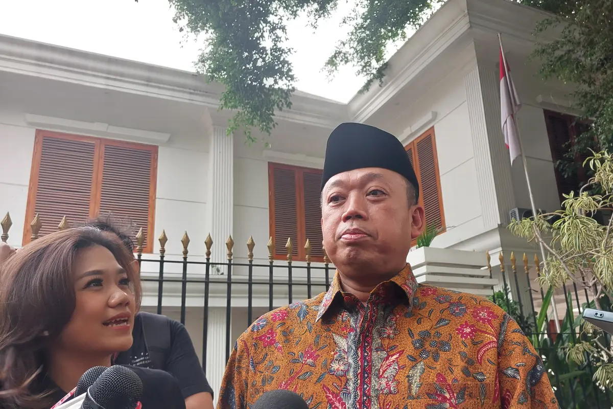 Presiden terpilih Prabowo Subianto memanggil Nusron Wahid ke kediamannya di Jalan Kertanegara