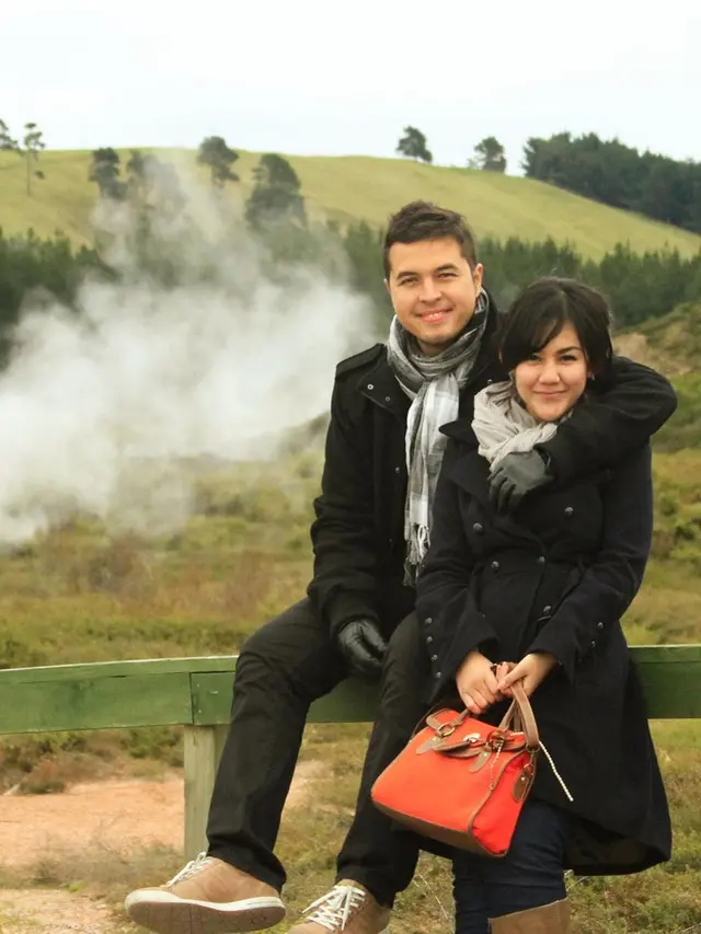 Momen Manis Sissy Priscillia dan Suami. (Sumber: Instagram/sysiio)