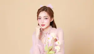 Inspirasi Beauty ala DA7, Ini Rekomendasi Parfum dan Lip Tint MAJIKA yang Patut Dicoba