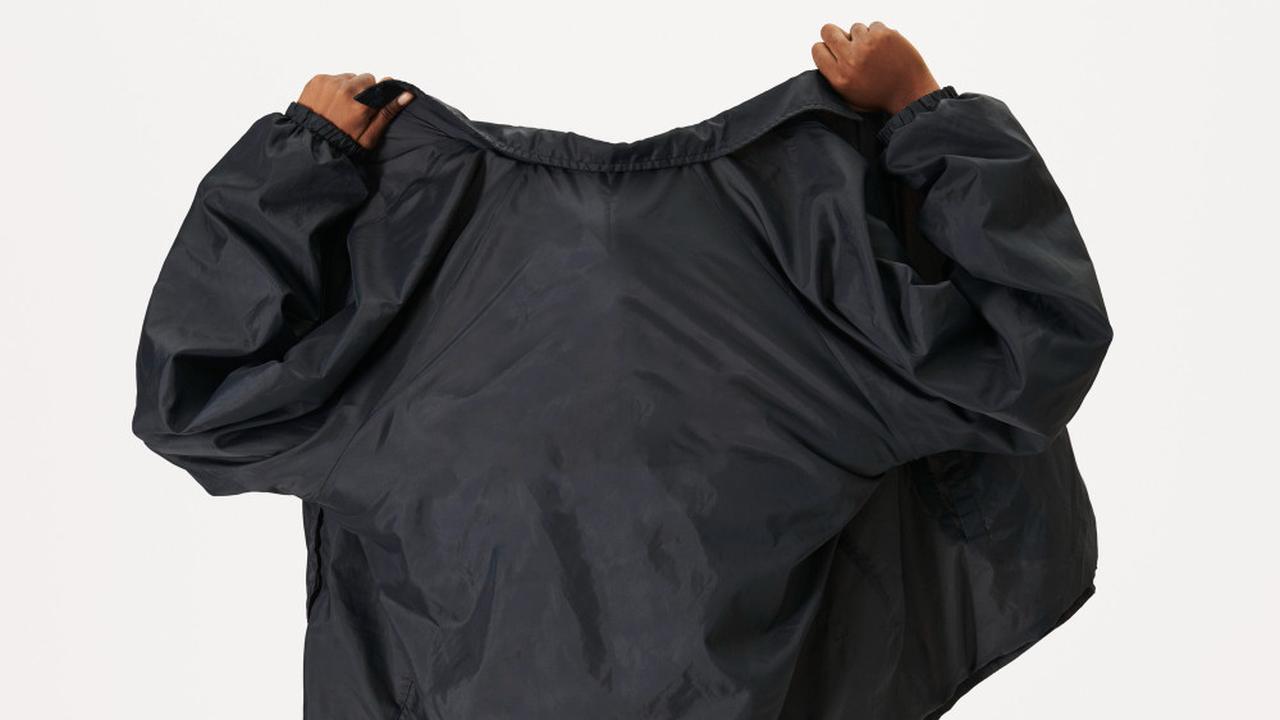 Erek Erek Baju Terbalik
