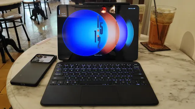 Desain Xiaomi Pad 6s Pro 12.4