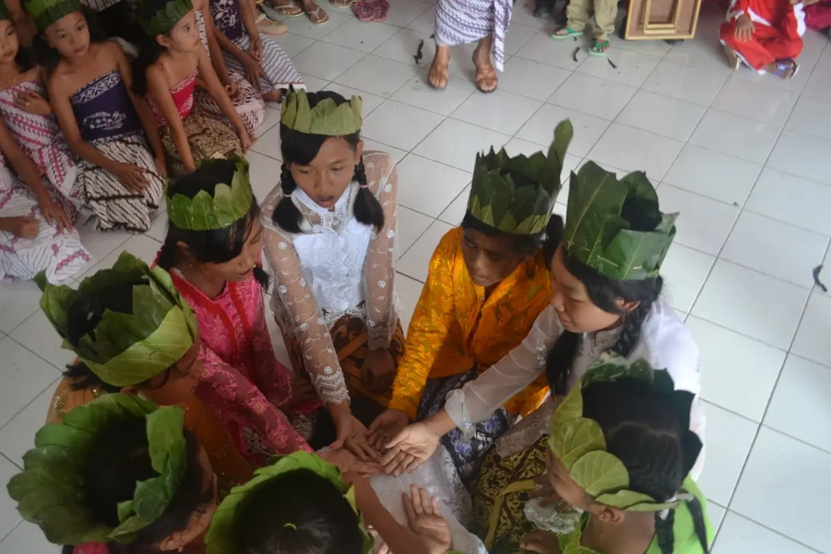 Pemerintah Desa Dermaji berupaya melindungi budaya yang berkembang, baik budaya Sunda maupun Jawa. (Foto: Liputan6.com/Muhamad Ridlo)