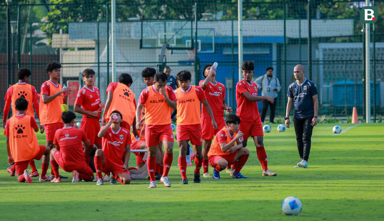 Timnas Indonesia U-17 nantinya akan satu grup dengan Jepang, China, dan Qatar dalam ajang yang akan berlangsung pada 5–22 Mei 2026. (Bola.com/Bagaskara Lazuardi)