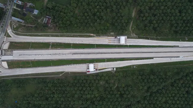 PT Hutama Karya (Persero) akan mengoperasikan Tol Binjai-Langsa Segmen Stabat-Kuala Bingai sepanjang 7,55 km secara gratis mulai Rabu, 20 September 2023 pukul 07.00 WIB. (Dok Hutama Karya)