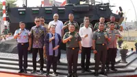 Kepala Staf Angkatan Darat (KSAD) Jenderal Dudung Abdurachman meresmikan Tugu Panser Anoa di kawasan Pantai Indah Kapuk (PIK) 2, Kabupaten Tangerang, Selasa, (22/8/2023). (Istimewa)