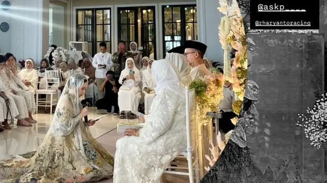 Calon Istri Rio Haryanto jelang pernikahan saat pengajian. [@raishanonon]