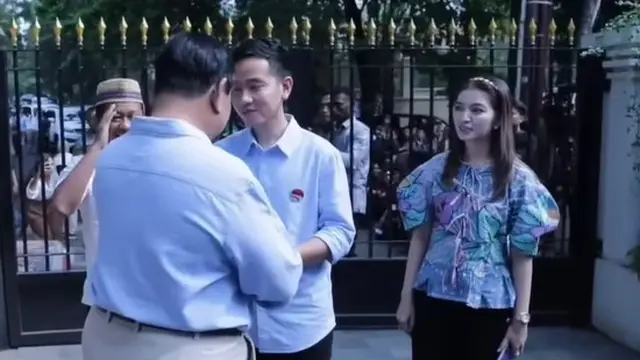 Selvi Ananda dampingi Gibran (Instagram/selvie_ananda_)