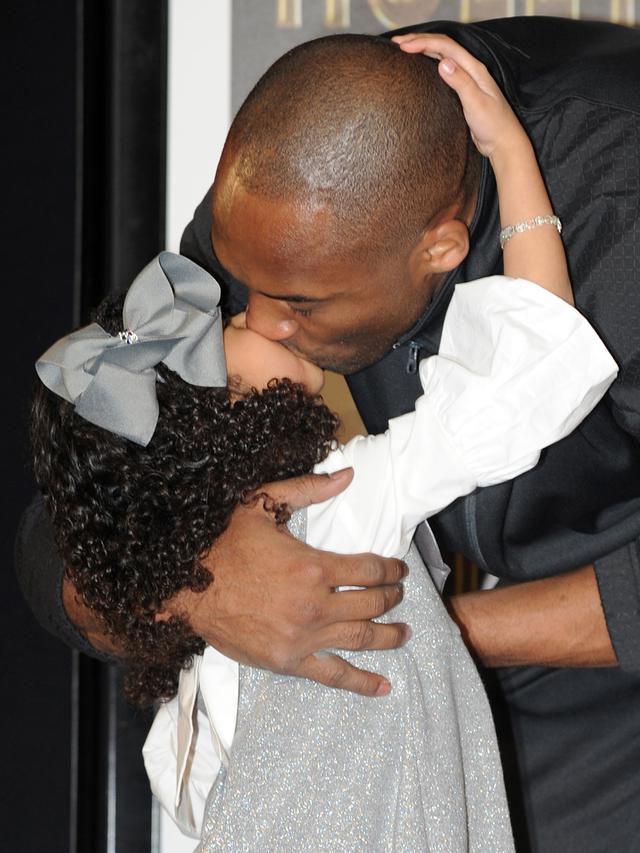 Momen Keakraban Kobe Bryant dan Putrinya Sebelum Meninggal