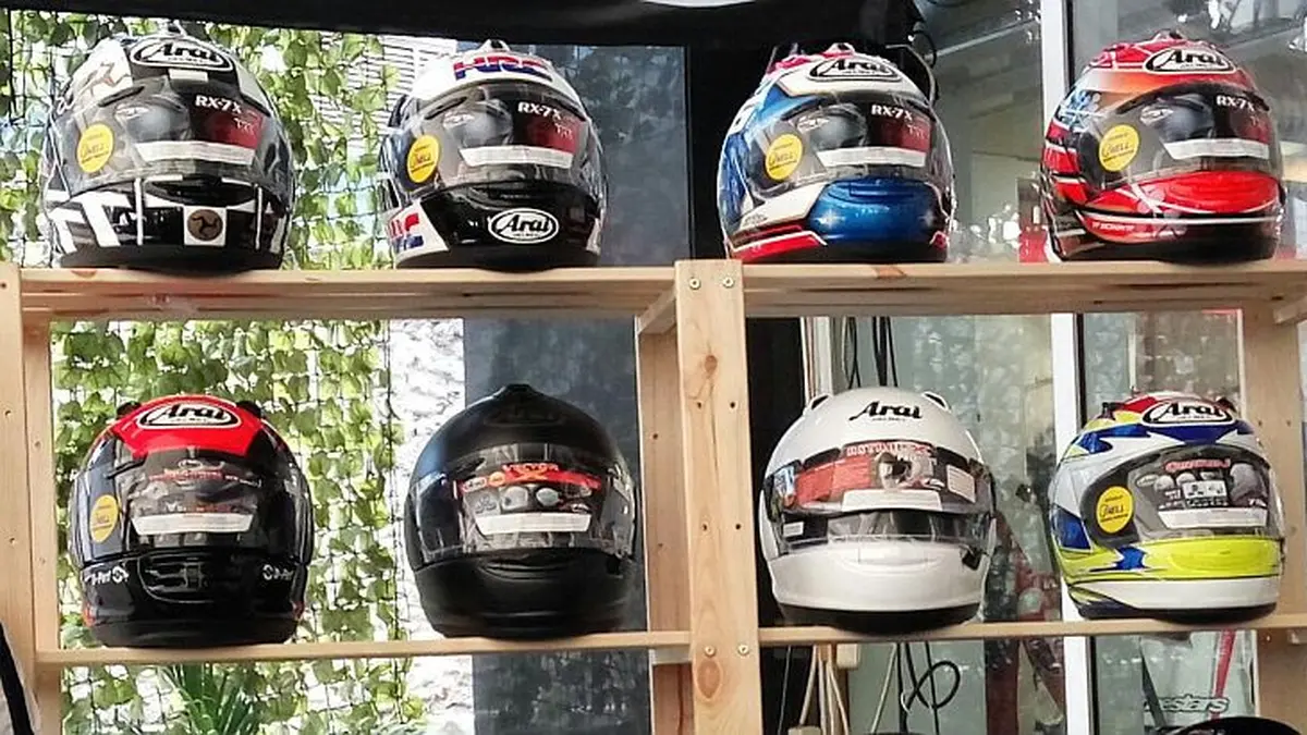 Helm snell cheap