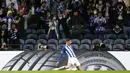 Pemain Porto Toni Martinez melakukan selebrasi setelah mencetak gol ke gawang Lazio pada pertandingan Liga Europa di Stadion Dragao, Porto, Portugal, 17 Februari 2022. Porto menang 2-1. (AP Photo/Luis Vieira)