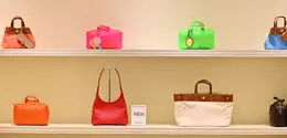 Resmi hadir di Indonesia, Fibreno suguhkan beragam tas modern minimalis dengan ledakan warna sebagai definisi gaya kekinian dari Korea. / Foto dok: Fibreno.