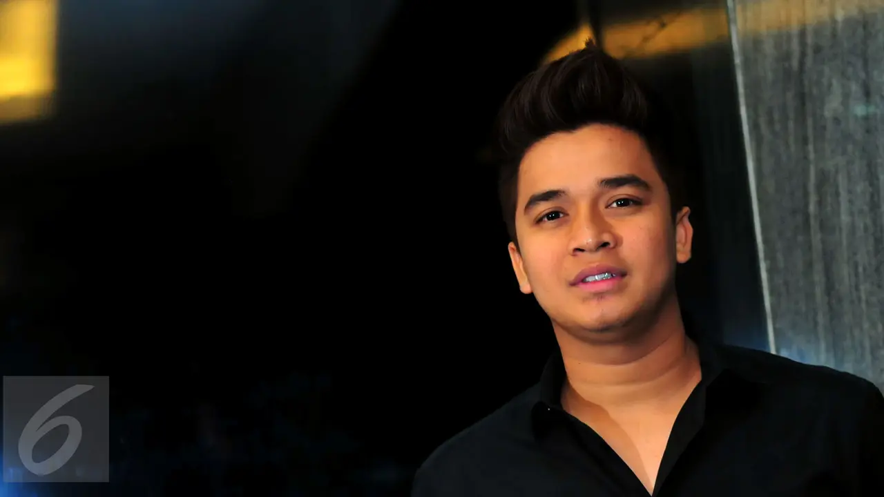Billy Syahputra 