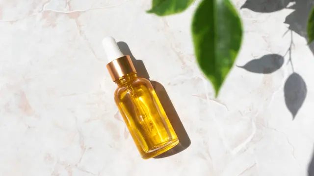 4 Produk Skincare yang Sebaiknya Digunakan Malam Hari Saja, Sudah Tahu?