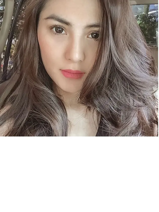 7 Potret Angela Lee, Aktris yang Dituding Menggoda Raffi Ahmad