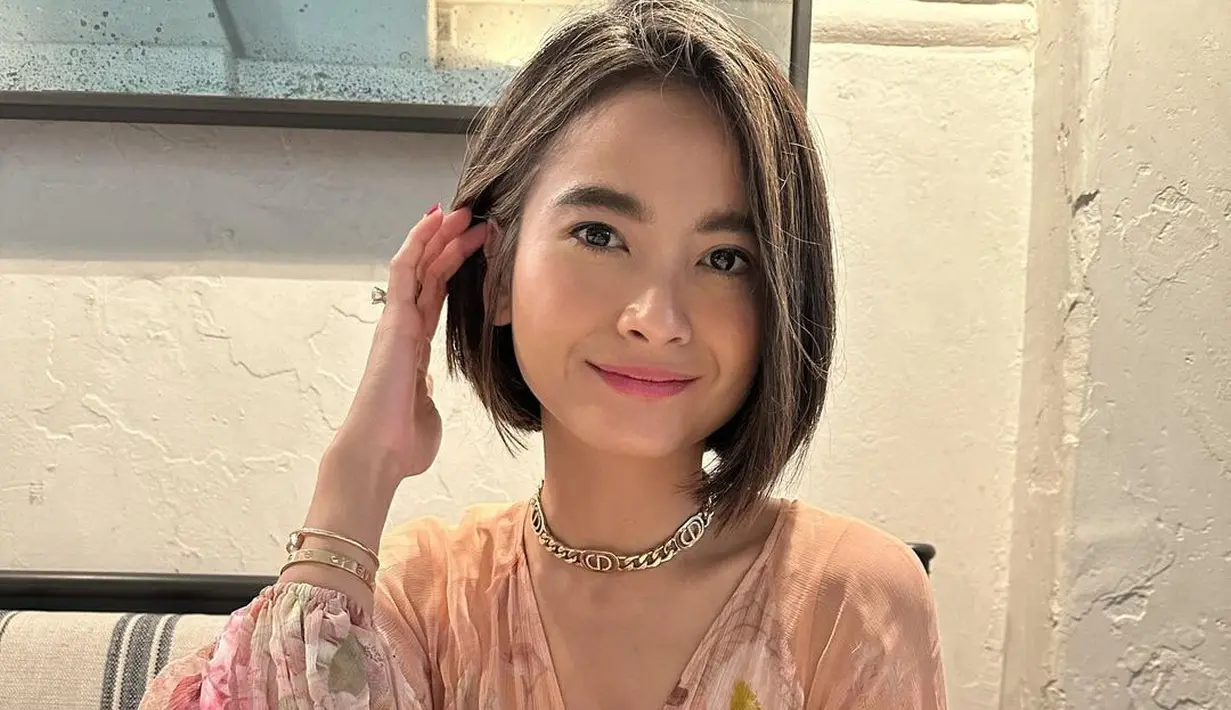 <p>"Makin cantik kak Acha," tulis dsriana_sari. "Cantiknya, cocok bob gini," tulis shanty.cw. "Bagus rambut, keliatan tambah muda dan seger penampilan nya," tulis wie_ing. [Instagram/septriasaacha]</p>