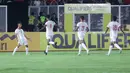 Pemain Yaman U-20, Abdulrahman Al Khader, melakukan selebrasi setelah mencetak gol ke gawang Timnas Indonesia U-20 dalam laga ketiga Grup F Kualifikasi Piala Asia U-20 2025 yang digelar di Stadion Madya, Jakarta, Minggu (29/9/2024). (Bola.com/M Iqbal Ichsan)