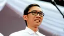 Dari puluhan ribu pendukung Prabowo-Hatta, tampak kader Demokrat Edhi Baskoro Yudhoyono atau yang akrab disapa Ibas dengan berseragam putih berlogo Garuda di dada kanan (Liputan6.com/Faizal Fanani)