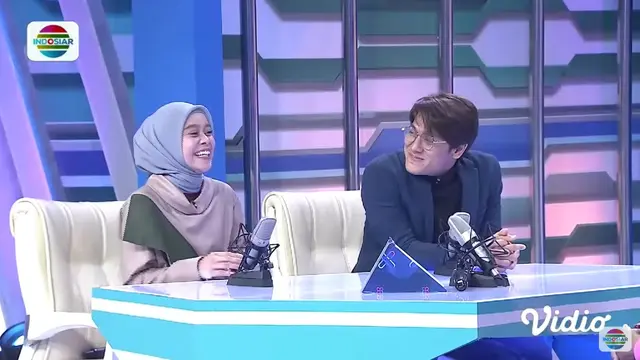 Lesti dan Rizky Billar di Tukul One Man Show (Tangkapan Layar YouTube Indosiar)