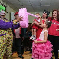 Tidak seperti kebanyak para selebriti yang merayakan ulang tahun anaknya secara mewah. Melaney Ricardo dan Tyson Lynch baru saja merayakan ulang tahun buah hatinya Chloe yang keenam. (Adrian Putra/Bintang.com)