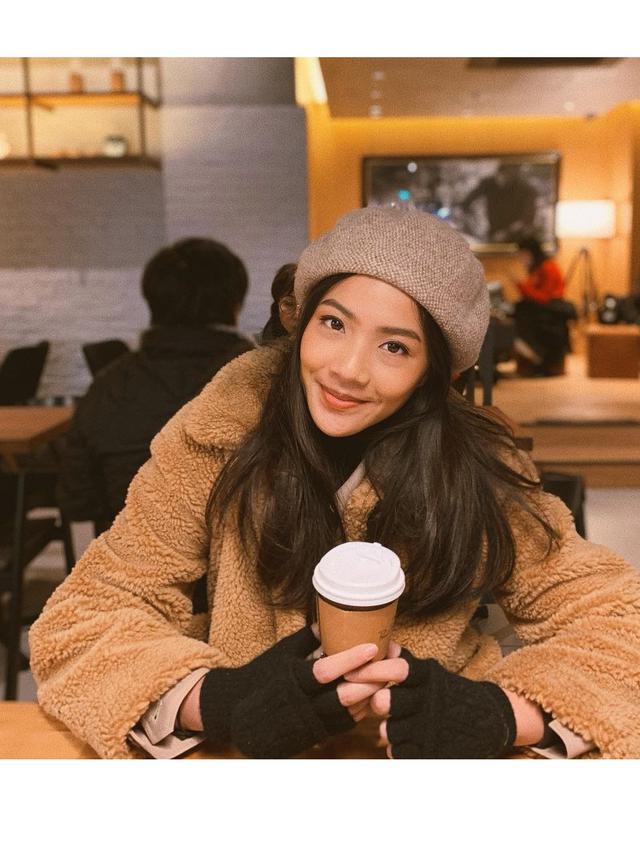 6 Pesona Felicia Kawilarang Aluwi, Istri CEO Gojek yang Baru