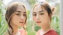 Saudara kembar yang lahir pada 1999 ini memiliki followers yang cukup banyak di Instagram dan sering menerima endorse bersama. (Liputan6.com/IG/@azaliabiandaavissa)