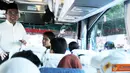 Citizen6, Jakarta: Sebanyak 14 bus diberangkat ke Jawa Tengah dan 4 bus tujuan Jawa Timur. Lokasi keberangkatan lainnya berada di PLN Distribusi Jakarta dan Tangerang. (Pengirim: Agus Trimukti)