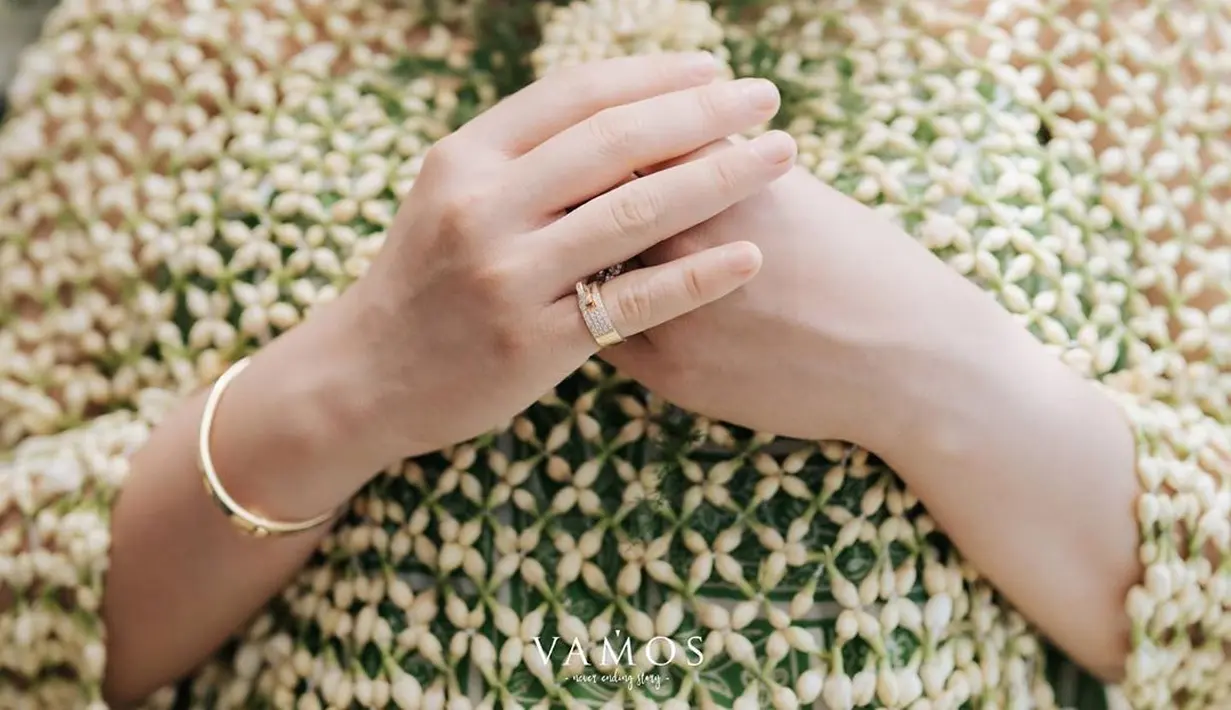 Zaskia Gotik 7 Bulanan (Instagram/rh_weddingplanner)