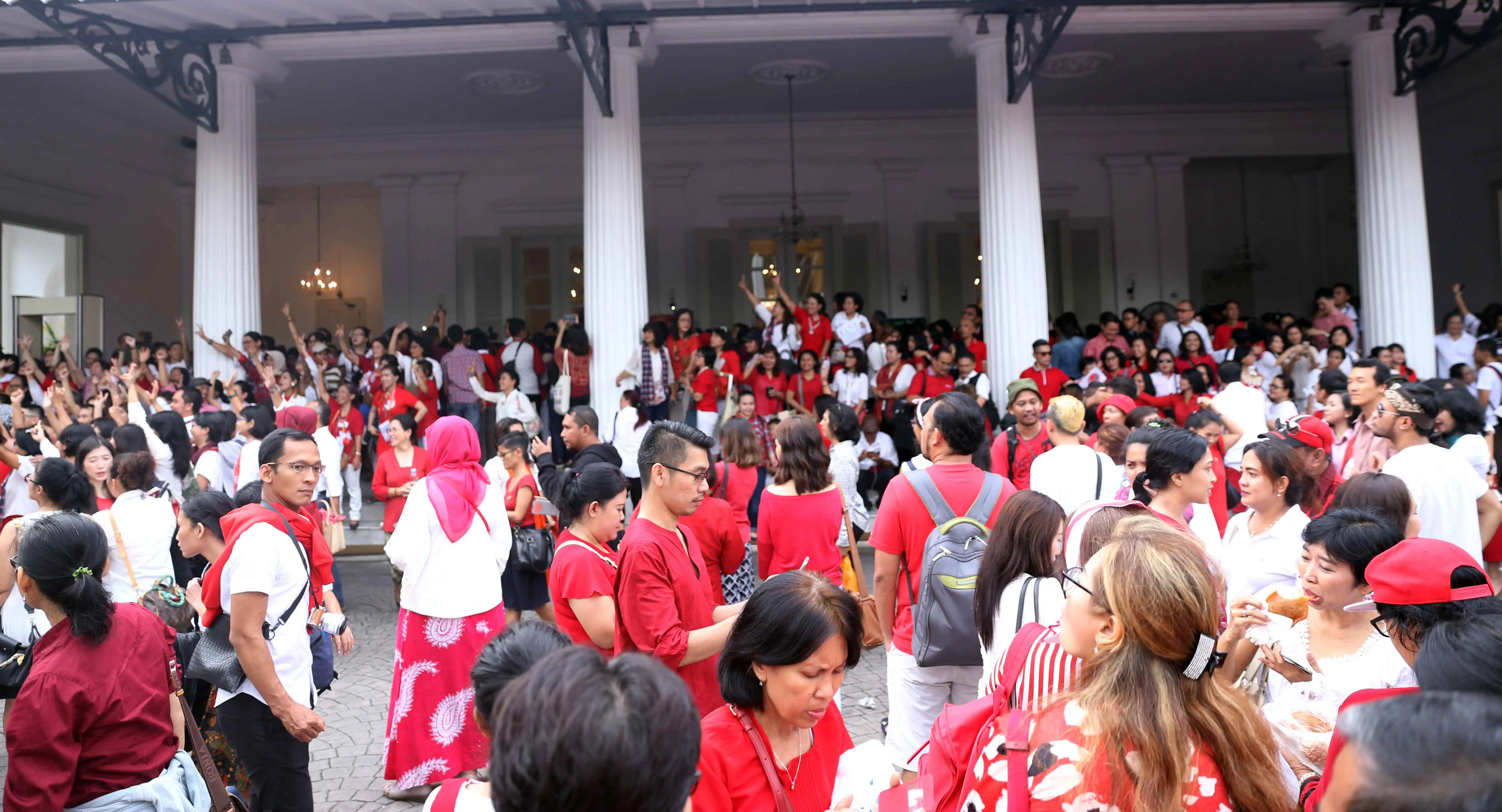 Suasana di Balai Kota pada Rabu pagi (10/5/2017). (Nurwahyunan/Bintang.com)