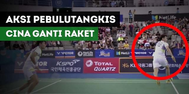 VIDEO: Aksi Pebulutangkis Cina Ganti Raket saat Diserang Lawan