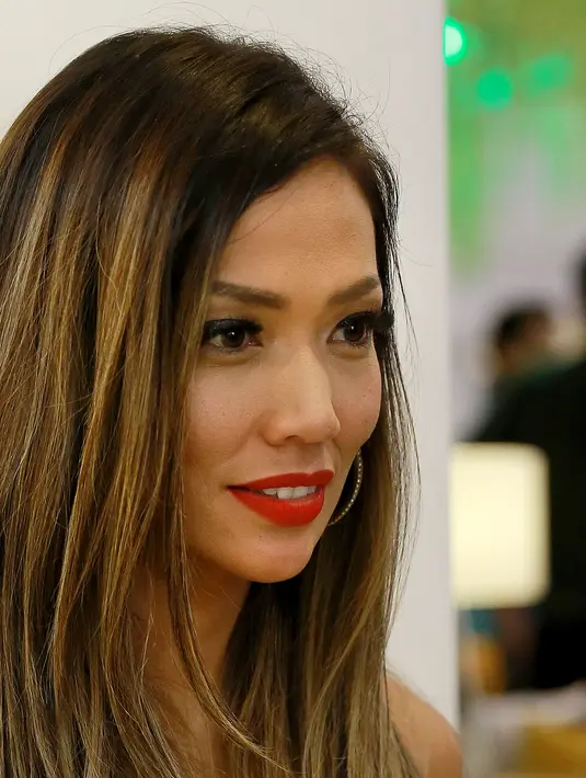 Selama vakum, ia membantah bahwa kariernya dilarang oleh suaminya. Shanty mengaku malah mendapatkan support dari sang suami hingga kini. (Galih W. Satria/Bintang.com)