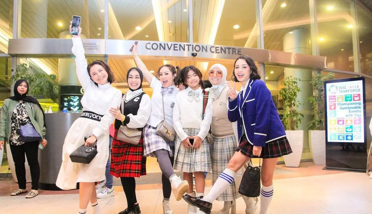 <p>[Instagram/chintamiatmanagara]</p>