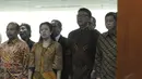 Dalam acara tersebut juga terlihat Mendagri Tjahjo Kumolo, Menhub Ignasius Jonan, Menteri Kelautan dan Perikanan Susi Pudjiastuti hingga Menko Bidang Pembangunan Manusia dan Kebudayaan Puan Maharani Jakarta, (28/10/2014). (Liputan6.com/Herman Zakharia)