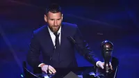 Lionel Messi terpiliha sebagai yang terbaik pada The Best FIFA Football Awards 2019. (AFP/Marco Bertorello)