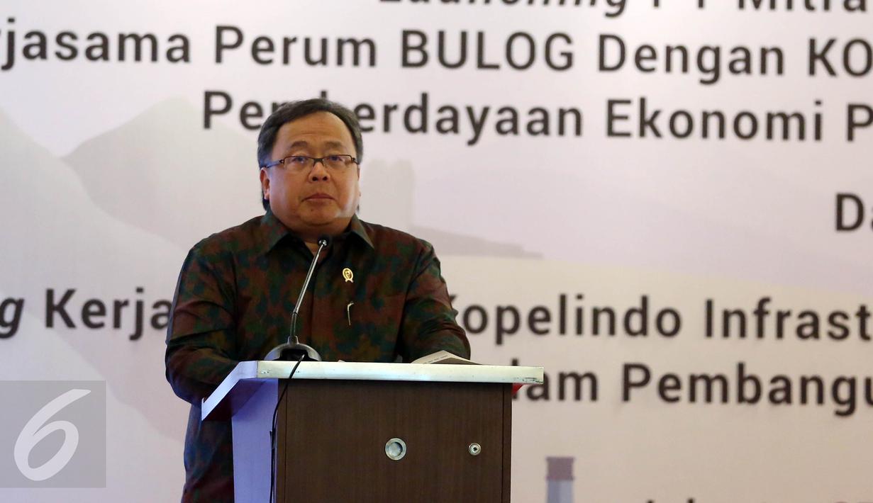 Menteri PPN/Bappenas Bambang Brodjonegoro memberikan sambutan saat menghadiri penandatanganan Nota Kesepahaman dengan berbagai mitra strategis di Jakarta, Kamis (27/4). (Liputan6.com/Johan Tallo)