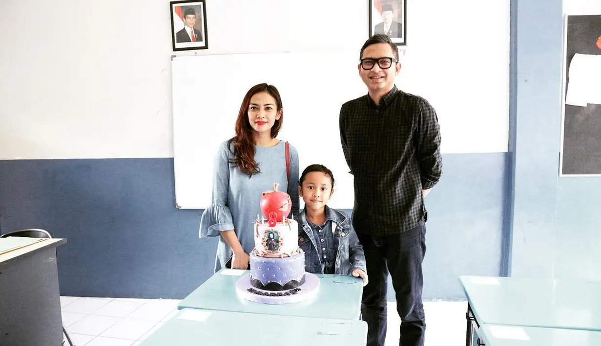 Masayu Anastasia dan Lembu (Foto; Instagram/masayuanastasia)