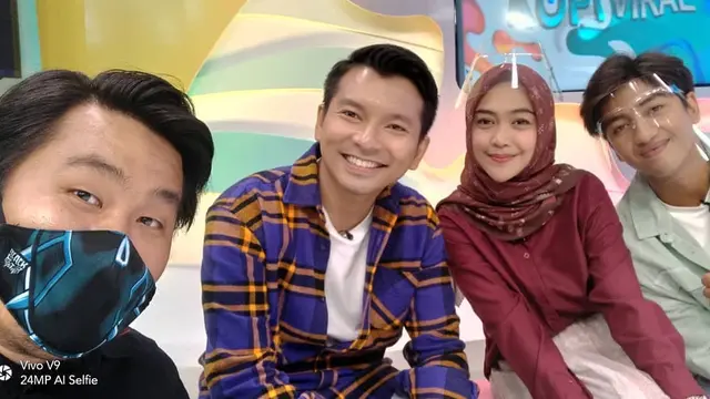 6 Potret Kebersamaan Ria Ricis dan Harris Vriza, Sering Dijodohkan