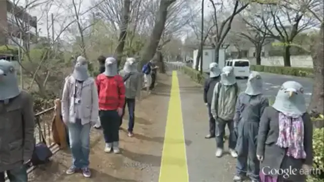 10 Hal Aneh Yang Ada Di Google Street View