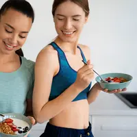 protein memiliki peran penting dalam menjaga kesehatan tubuh, mulai dari memperbaiki jaringan, membantu metabolisme, hingga menjaga rasa kenyang. Selain itu, memilih sumber protein rendah lemak dapat membantu menjaga keseimbangan energi dan mendukung pengelolaan berat badan dengan lebih baik. (foto/dok: magnefic)