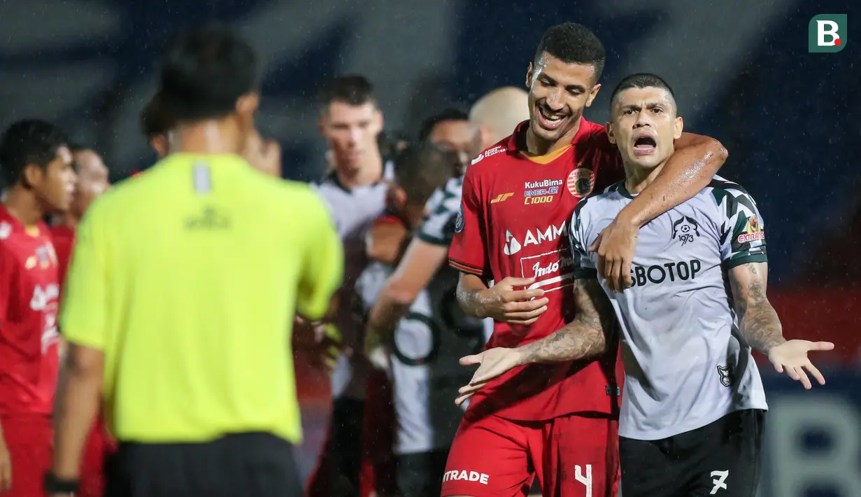 Hingga akhir pertandingan tidak ada tambahan gol bagi kedua tim. Tambahan tiga poin ini membuat Persija berada di urutan sembilan dengan 21 poin. Sementara Persikabo masih tertahan di posisi 13 dengan nilai 15.  (Bola.com/Bagaskara Lazuardi)