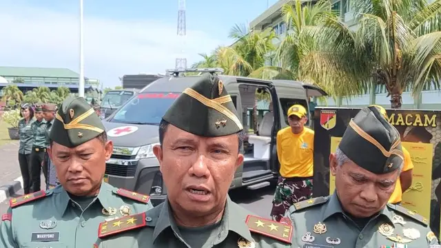 Pangdam XIII/Merdeka Mayjen TNI Legowo WR Jatmiko, Rabu (27/9/2023), memberikan penjelasan terkait kesiapan jajarannya menghadapi Pemilu 2024. (Foto: Yoseph Ikanubun/Liputan6.com)