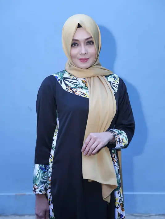 Beruntung pembawa acara dan pemeran sinetron itu memiliki kekasih yang selalu mensupport dan selalu mendampingi saat dirinya sedang dalam keadaan susah. (Nurwahyunan/Bintang.com)