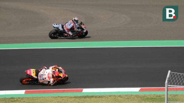 Foto: Aksi Pembalap MotoGP saat Latihan Bebas di Sirkuit Mandalika