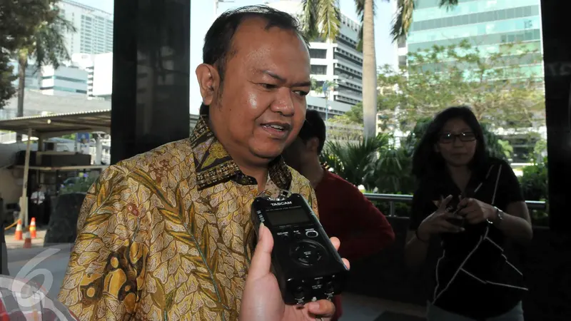 20151016-Patrice Rio Capella Jalani Pemeriksaan Perdana di KPK-Jakarta