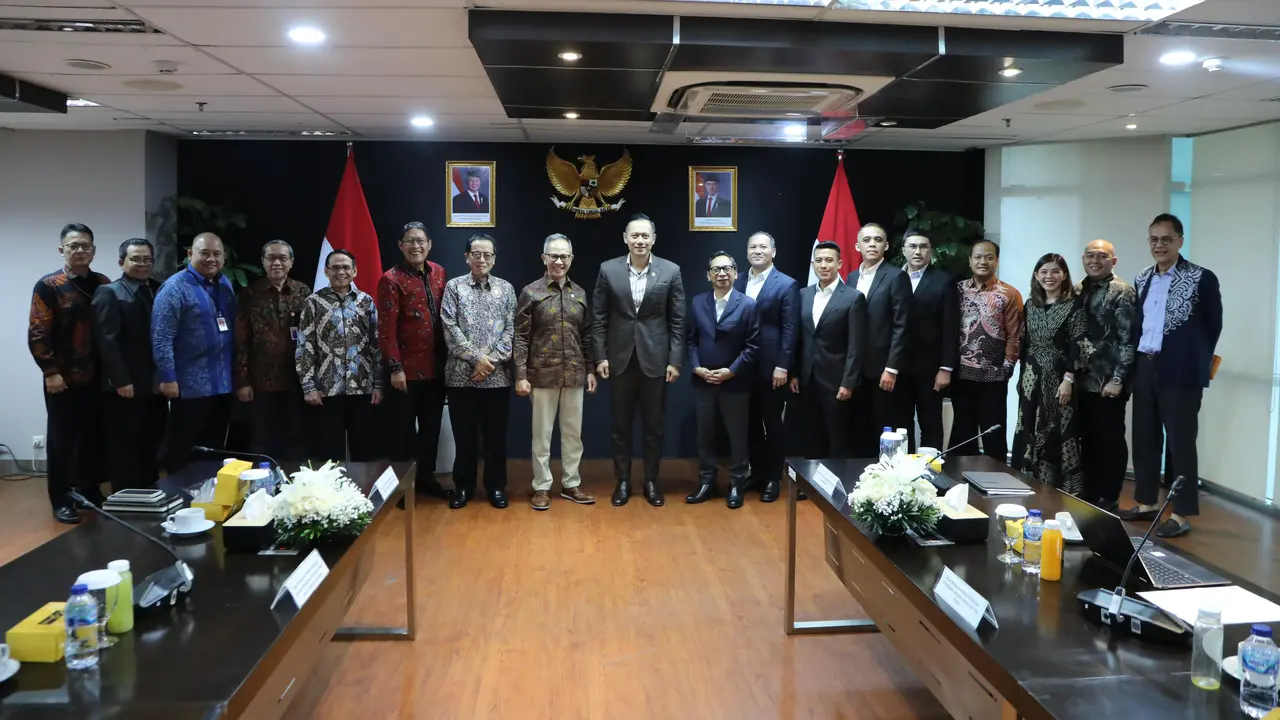 Menko AHY Harap Kawasan Industri Karawang Bakal Dongkrak Penumpang Kereta Cepat