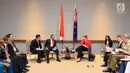 Menteri Pertahanan RI Ryamizard Ryacudu bersama jajarannya saat melakukan pertemuan kerja sama dengan Menteri Pertahanan Australia Marise Payne di Perth, Australia, Kamis (1/2). (Liputan6.com/Pool/Kemenhan)