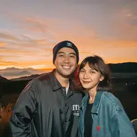 Vidi Aldiano dan Sheila Dara (Sumber: Instagram/vidialdiano)